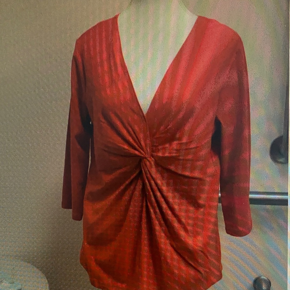 Women’s Red Twist-Front V-Neck Top